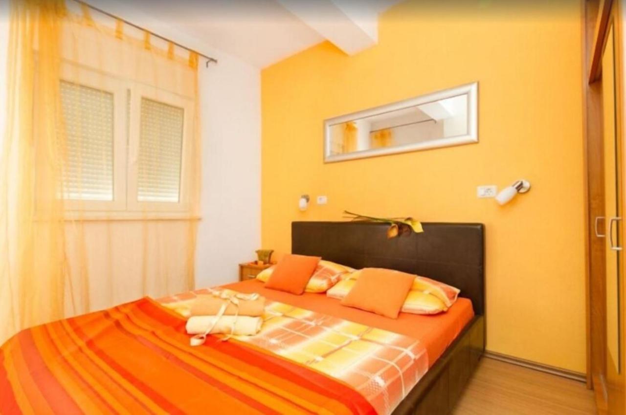 Apartments Villa Golden View Traù Esterno foto